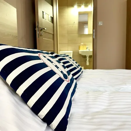 Przystan Wladek * Wladyslawowo